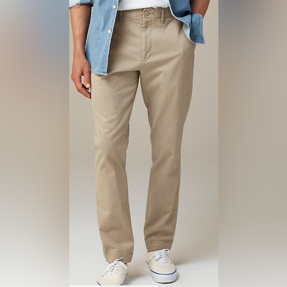 J Crew 1040 Athletic Tapered-fit stretch chino pant. NWT